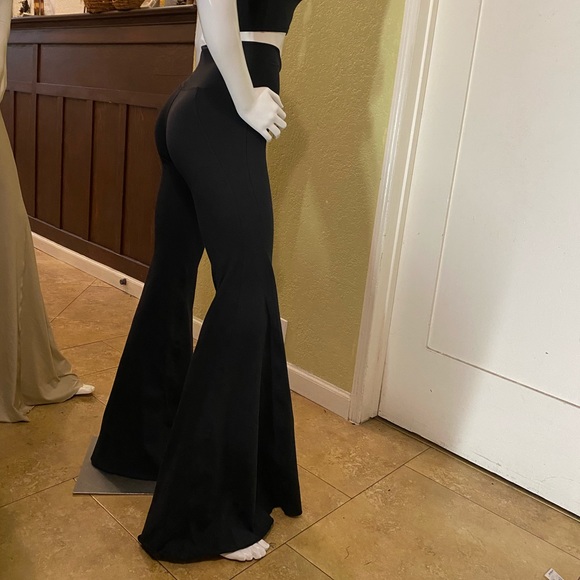 Top - Picture 12 of 12